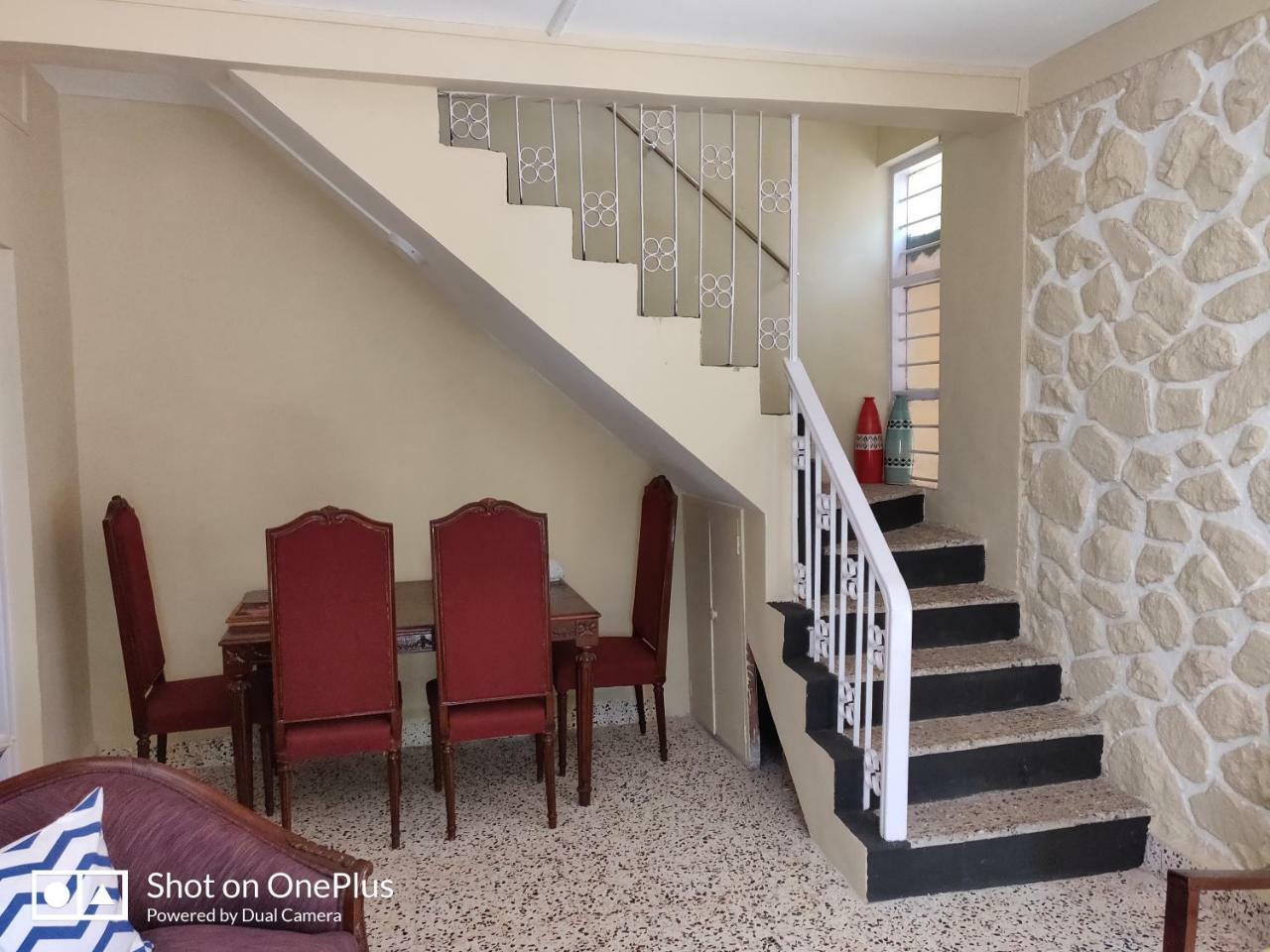 Leela'S Cottage Лонавала Екстериор снимка